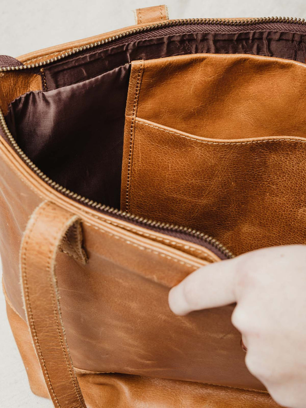 Women’s Leather Tote in Brown