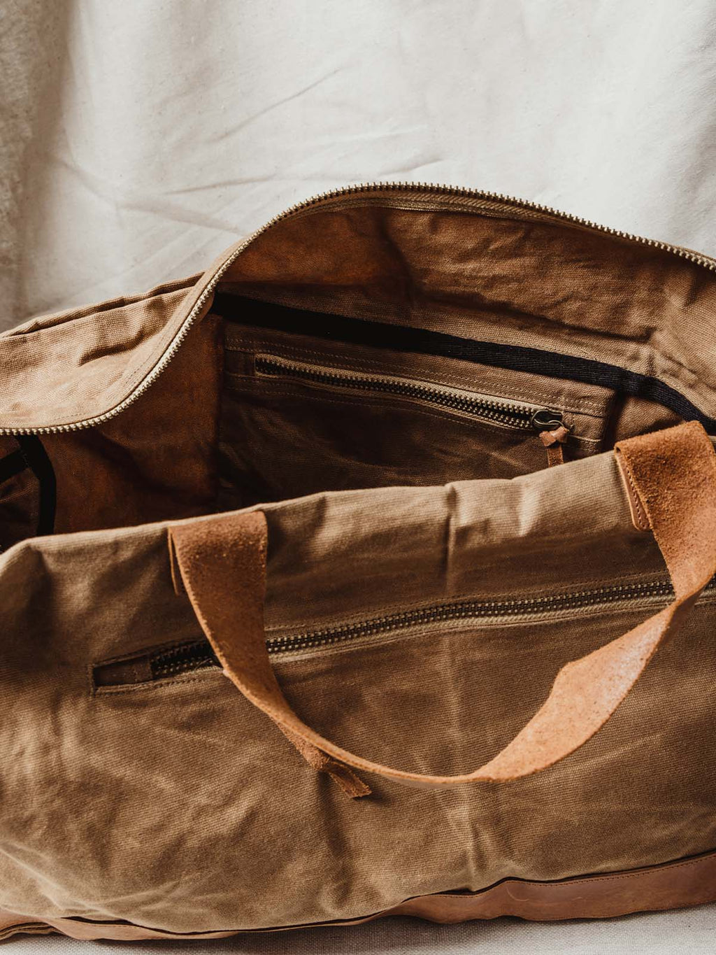 Weekender Bag in Black or Tan